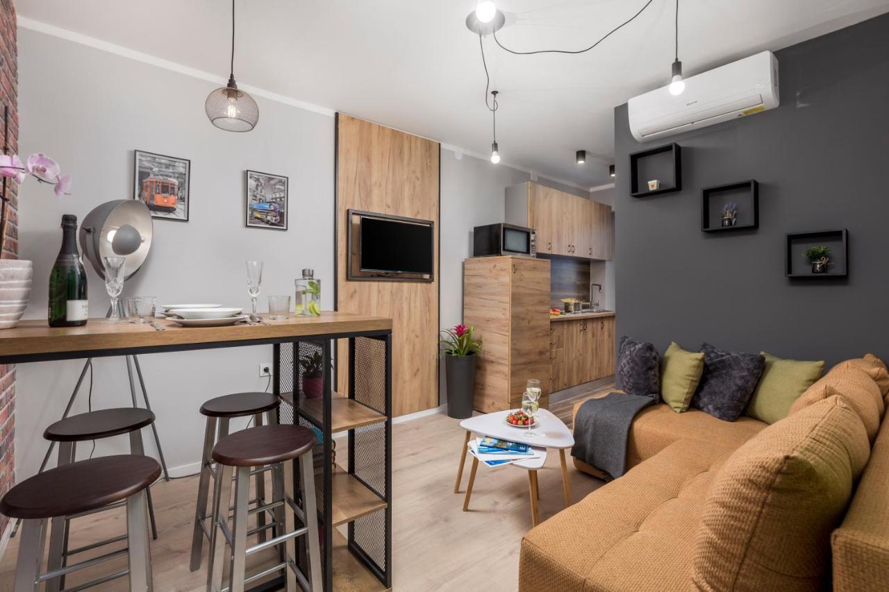 4 Season Apartments Rijeka Extérieur photo